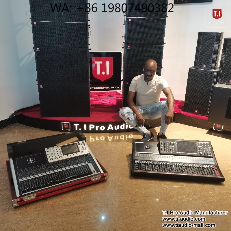 Console Mixer Digitale a 32 Ca - Audio Music Dj recensione e prezzo